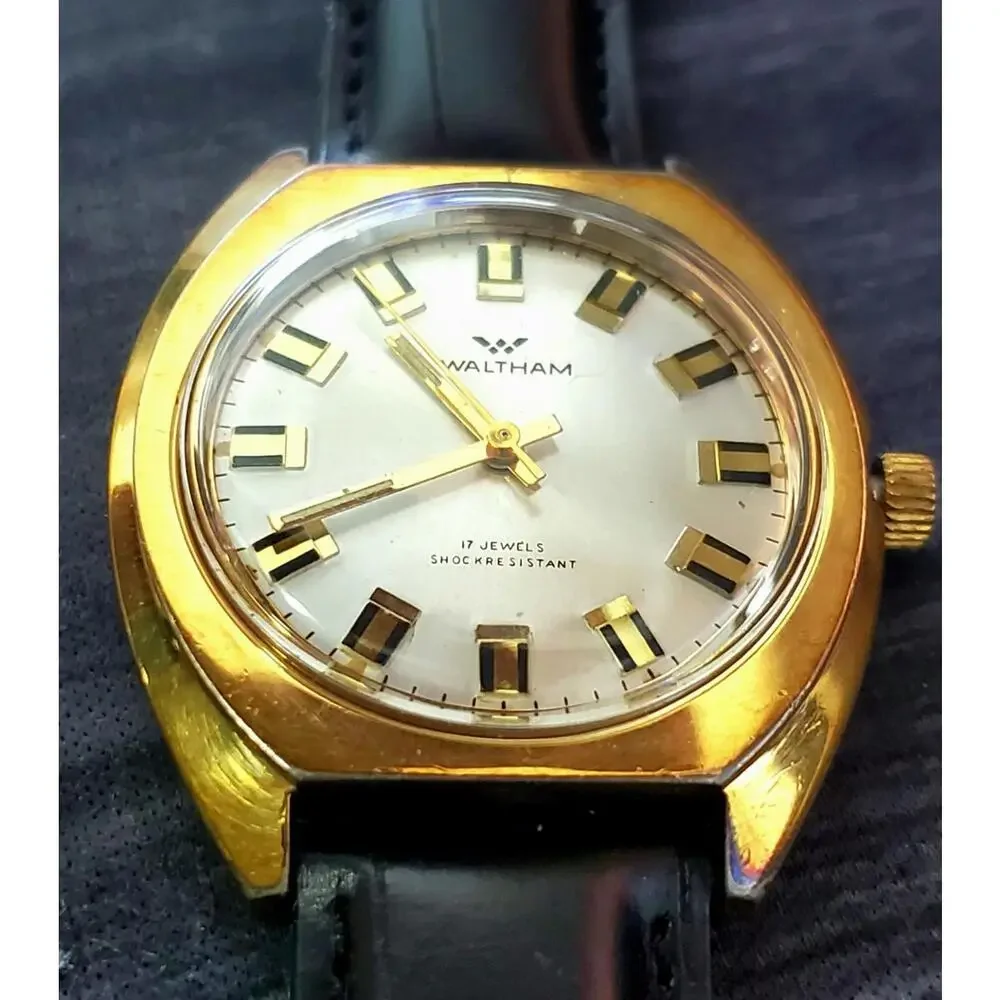 Rare‎ Vintage Waltham Mechanical Men Watch Pristine Condition